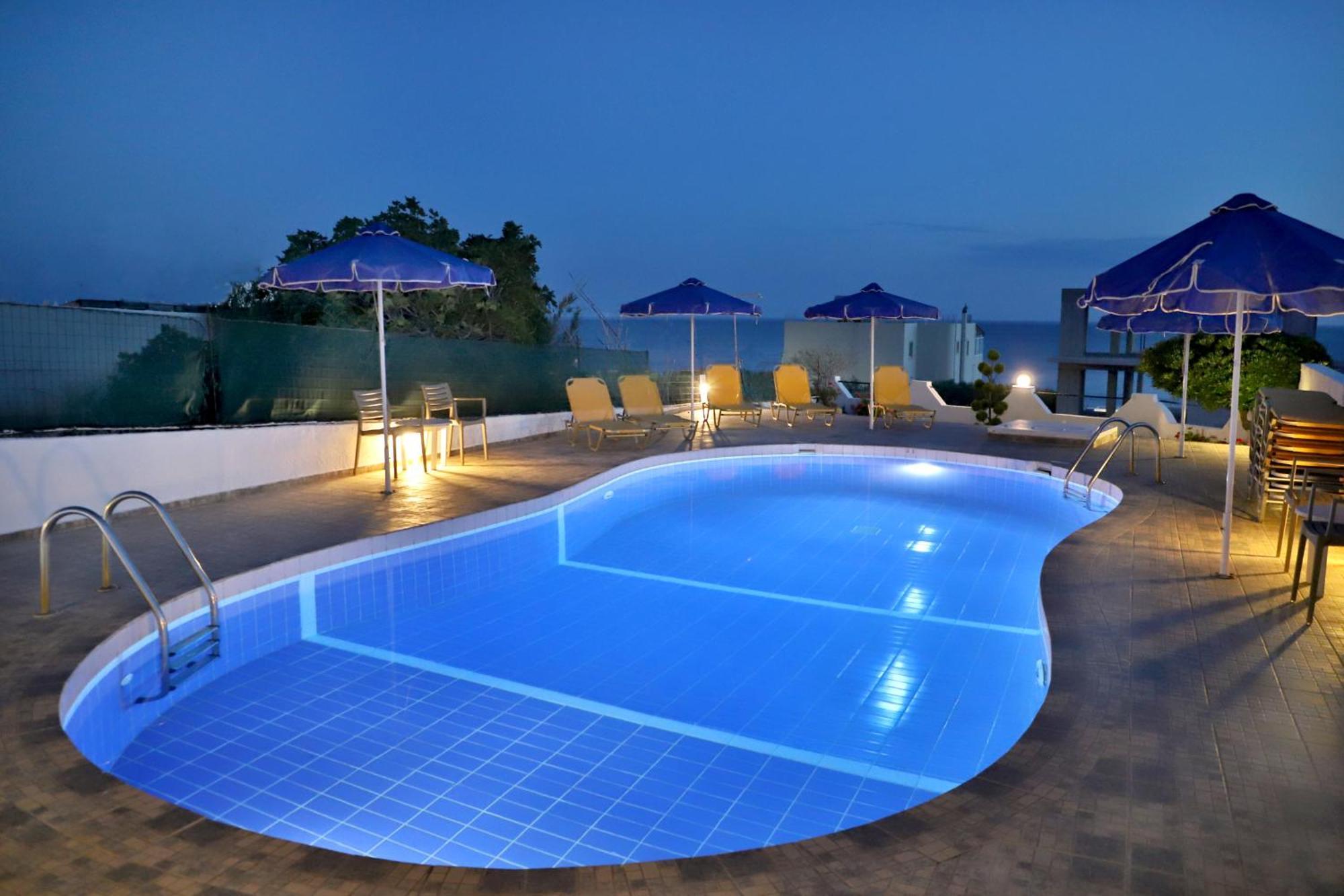 Helios Studios & Apartments มากรีเยียลอส ภายนอก รูปภาพ