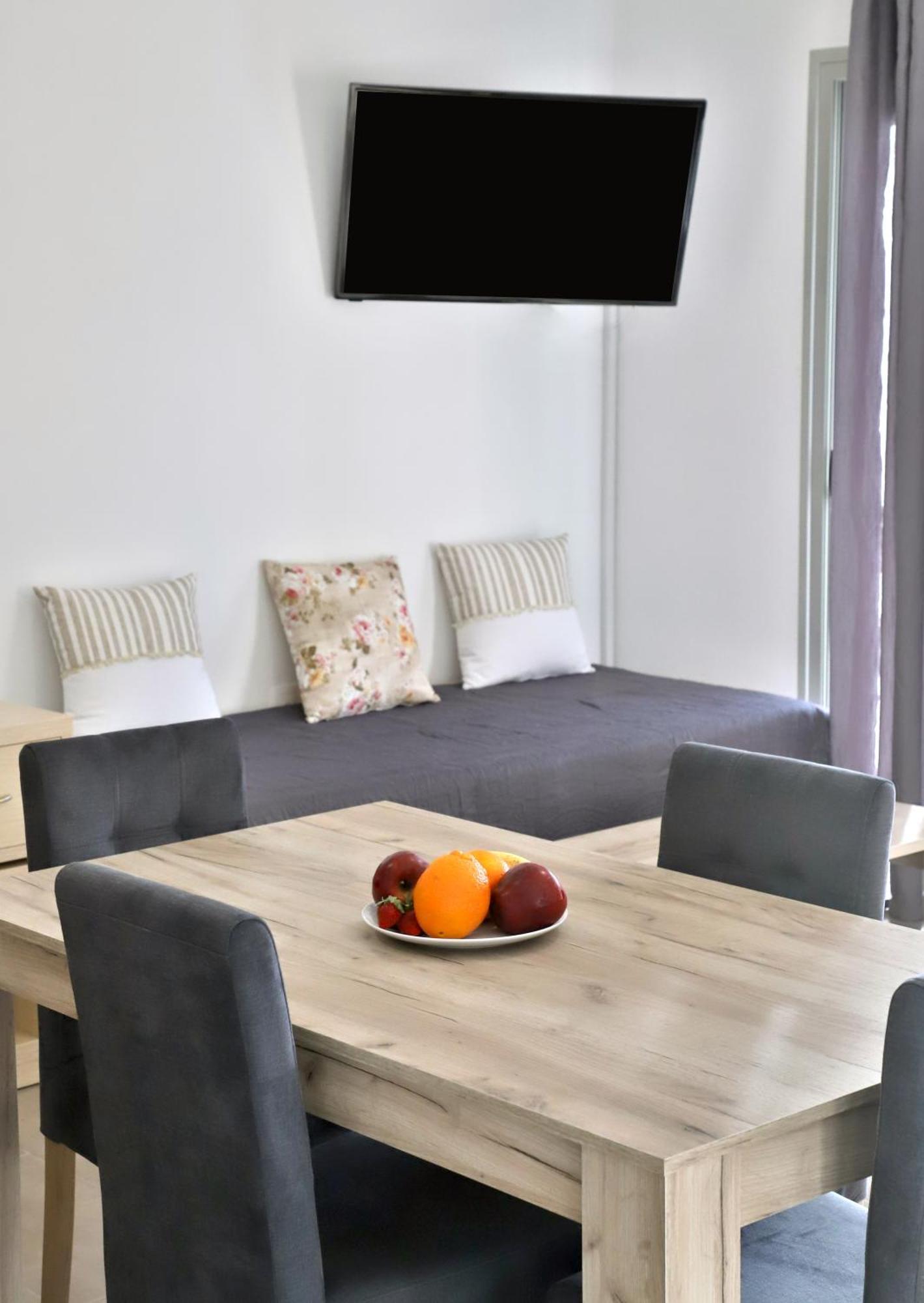 Helios Studios & Apartments มากรีเยียลอส ภายนอก รูปภาพ