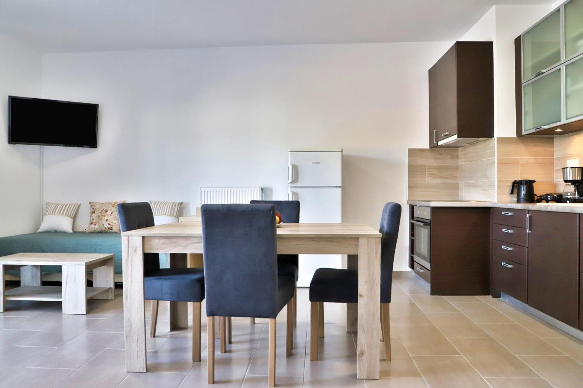 Helios Studios & Apartments มากรีเยียลอส ภายนอก รูปภาพ